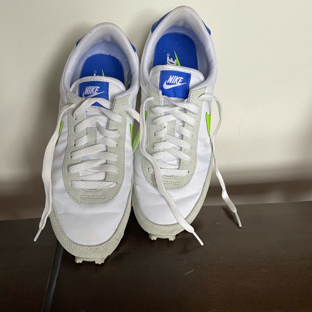 Nike Daybreak